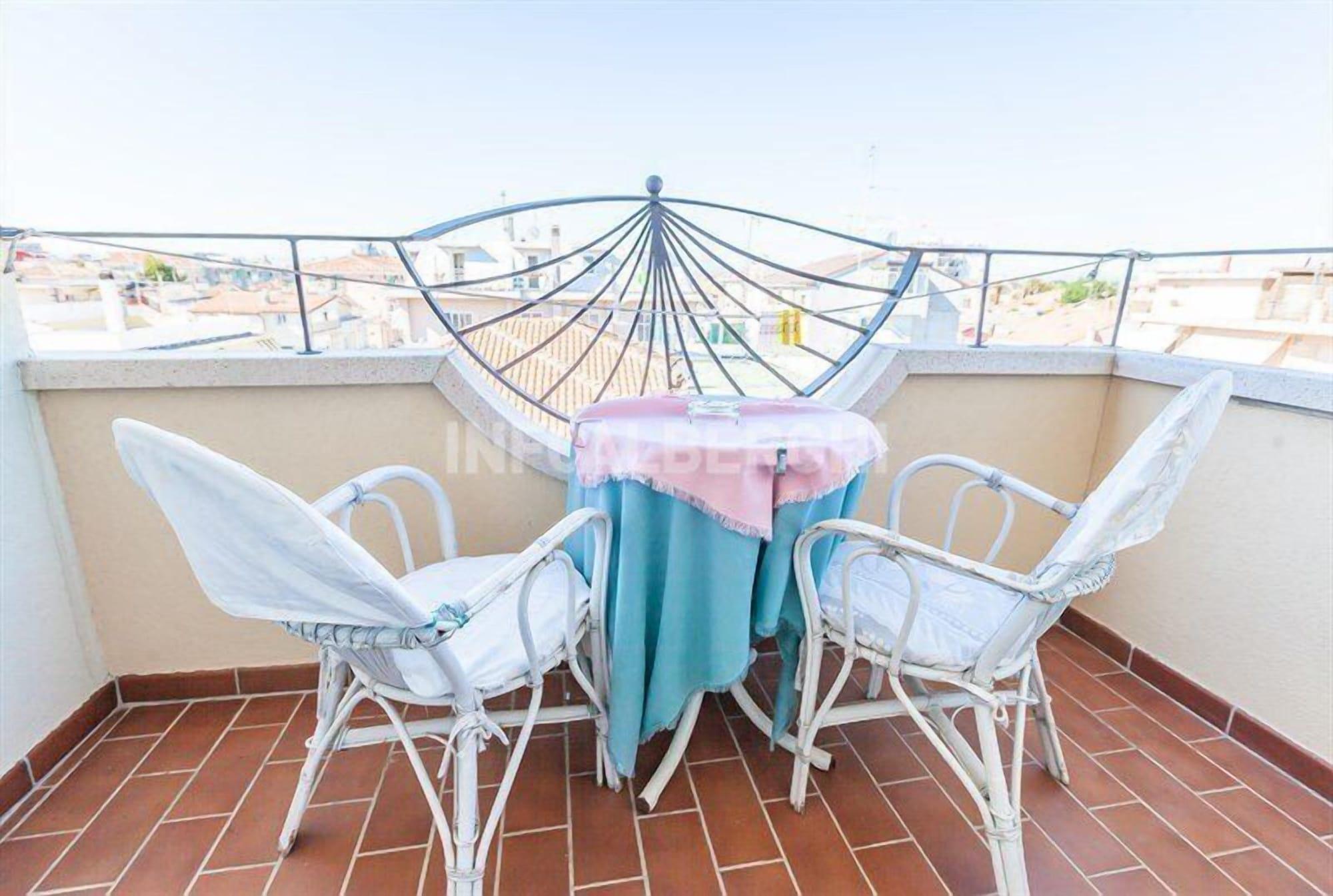 Hotel River Fronte Mare Con Piscina Rimini Dış mekan fotoğraf